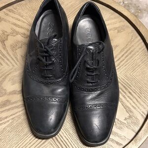 Ecco Men's Classic Black Leather Derbys Size 10 US